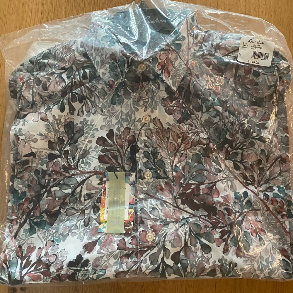 Brand new Robert Graham shirt